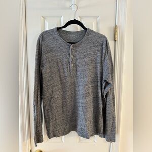 Large J. Crew Heather Gray Long Sleeve Henley
